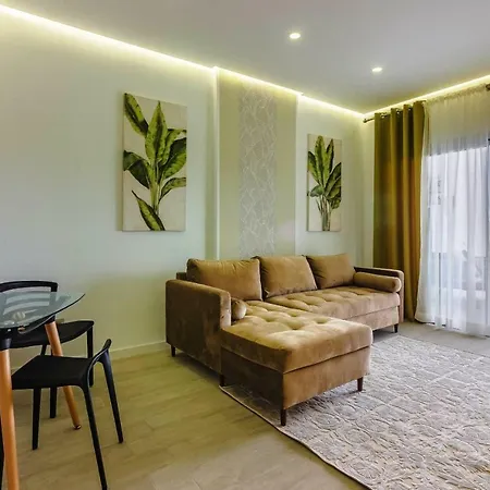 Deluxe 2 Bedrooms With Chillout Terrace Apartament *