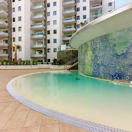Deluxe 2 Bedrooms With Chillout Terrace *